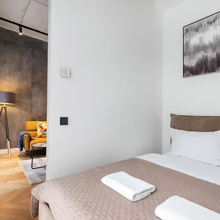 Renaissance Key Apartments By Reside Baltic *